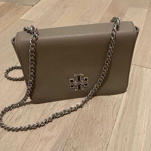 Tory Burch Britten French gray/ silver bag